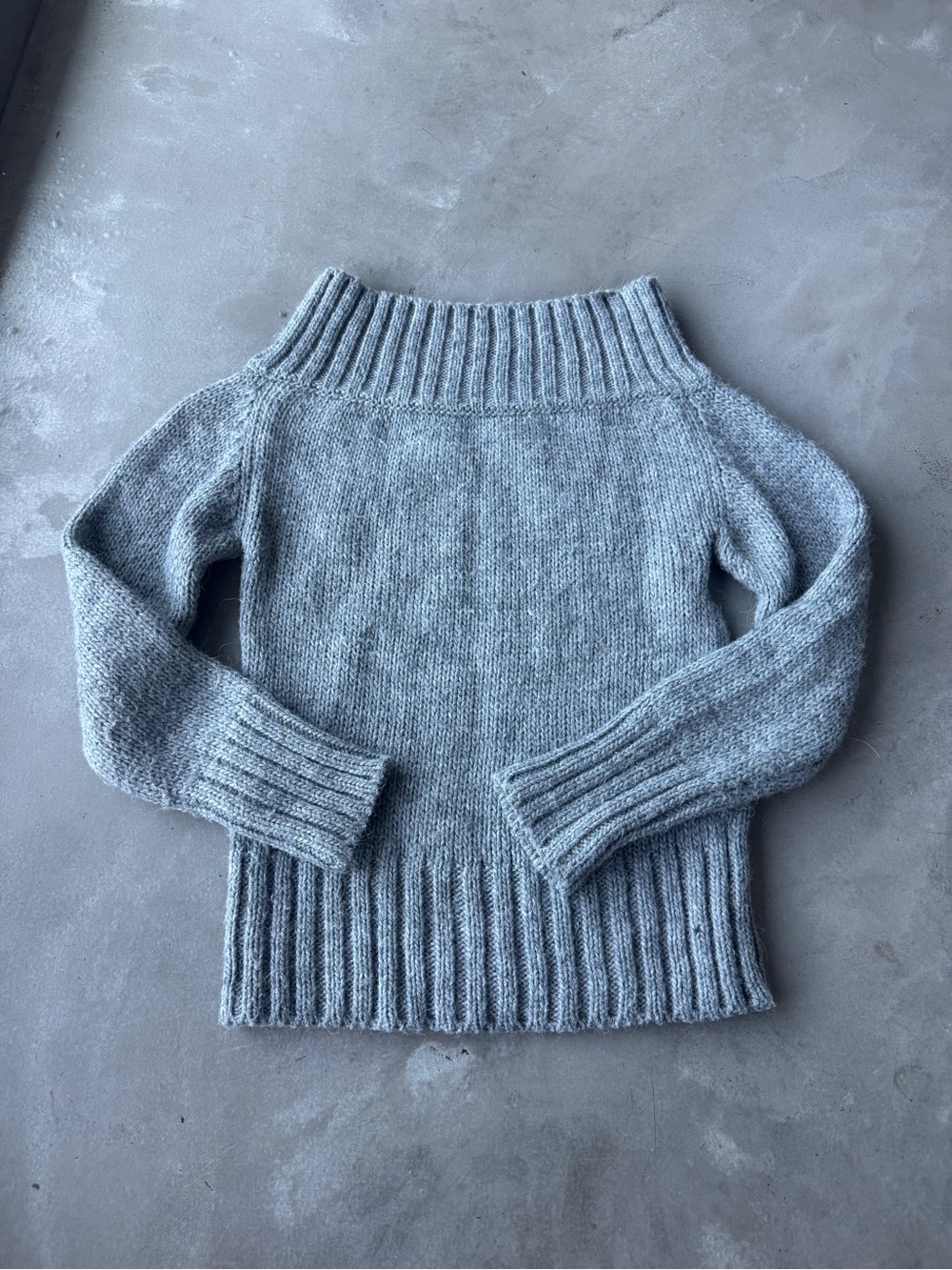 Zara Knit off the shoulder mohair gray sweater - size medium - cute for fall
